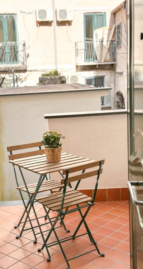 Al Centro Storico Home 살레르노 외부 사진